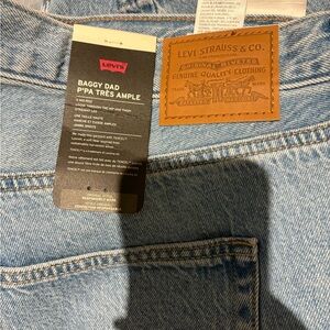 Levi's Relaxed Fit Jeans in Light Blue